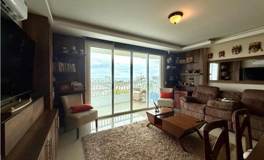 En venta departamento de 2 habitaciones urb Lomas de Barbasquillo.