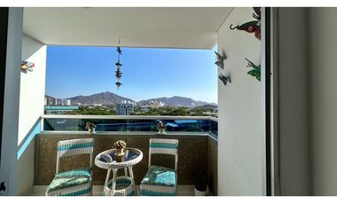 Apartamento residencial Central cerca a la Av Libertador - 005