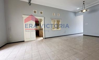 Rumah murah mewah disewakan di Istana Dieng Sukun Malang