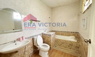 Rumah murah mewah disewakan di Istana Dieng Sukun Malang