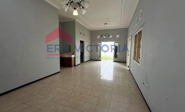 Rumah murah mewah disewakan di Istana Dieng Sukun Malang