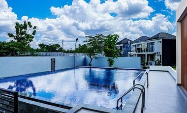 Rumah Mewah Siap Huni, Fasilitas Lengkap, 15 Menit Ke Gembiraloka Zoo