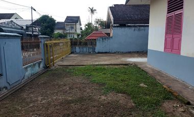 Dijual rumah posisi hook dalam komplek Yaktapena Plaju, Palembang