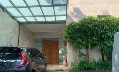 rumah mewah di tengah kota Cirebon di jual murah