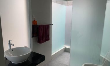 rumah mewah di tengah kota Cirebon di jual murah