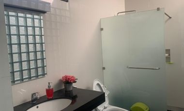 rumah mewah di tengah kota Cirebon di jual murah