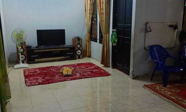 Dijual rumah komplek,lokasi strategis,seputaran jalan srikandi,nego