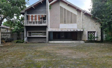 Ruang Usaha Strategis Jebres - Cocok untuk Kantor, Ekspedisi dan F&B