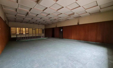 Ruang Usaha Strategis Jebres - Cocok untuk Kantor, Ekspedisi dan F&B