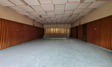 Ruang Usaha Strategis Jebres - Cocok untuk Kantor, Ekspedisi dan F&B