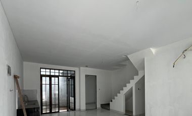 Dijual Villa Komplek Jewel Garden JL Meteorologi Raya