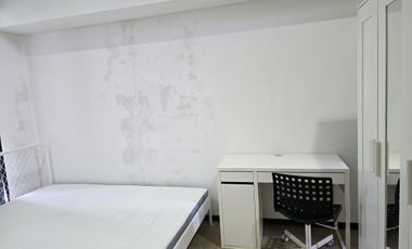 Di Kontrakan Rumah 2 Lantai 3 Kamar Tidur di KIIC Karawang