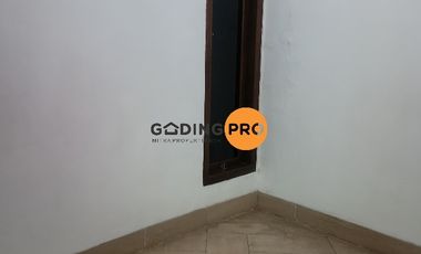 Dijual rumah, tinggal nempati, SHM. Menghadap Utara, Di Manis Rejo