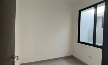 Sewa Rumah Murah 2Lt, Luas 45m² Kosong Siap Huni Nyaman Milenial PIK2