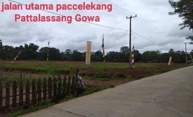 Tanah Murah  Jl poros Jenemadingin -Paccelekang Pattalassang Gowa