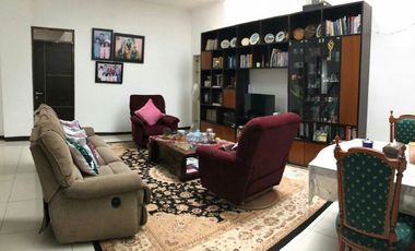 Dijual Rumah SHM  2 lantai dan siap huni  di Turangga Pusat Kota Bandung