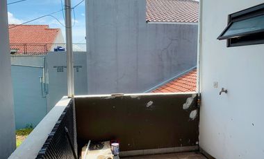 Rumah Minimalis Modern 2 Lantai di Komplek Pusat Kota Cianjur