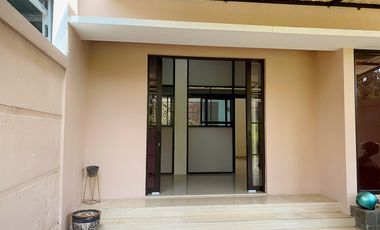 Rumah Minimalis Modern 2 Lantai di Komplek Pusat Kota Cianjur