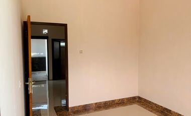 Rumah Minimalis Modern 2 Lantai di Komplek Pusat Kota Cianjur