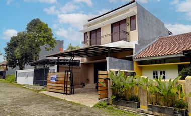 Rumah Minimalis Modern 2 Lantai di Komplek Pusat Kota Cianjur