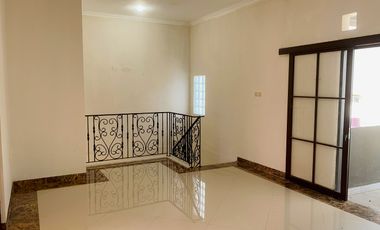 Rumah Minimalis Modern 2 Lantai di Komplek Pusat Kota Cianjur