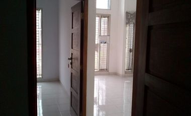 Dijual Cepat Rumah Di Demang Lebar Daun Palembang