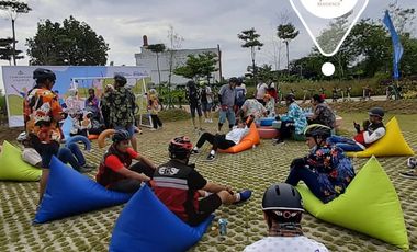 Dijual Cash/Kredit Townhouse Mewah  Lokasi anti Macet dan anti banjir