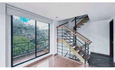 CASA EN VENTA EN GRATAMIRA CAMPESTRE