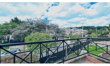 CASA EN VENTA EN GRATAMIRA CAMPESTRE