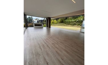 CASA NUEVA EN VENTA EN ENVIGADO EN EL ALTO DE LAS PALMAS