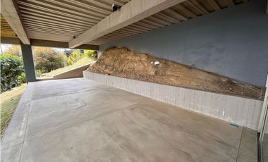 CASA NUEVA EN VENTA EN ENVIGADO EN EL ALTO DE LAS PALMAS