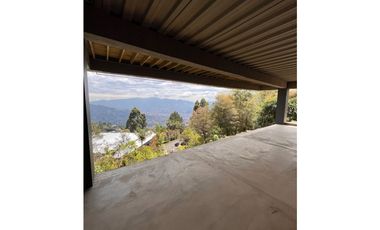 CASA NUEVA EN VENTA EN ENVIGADO EN EL ALTO DE LAS PALMAS