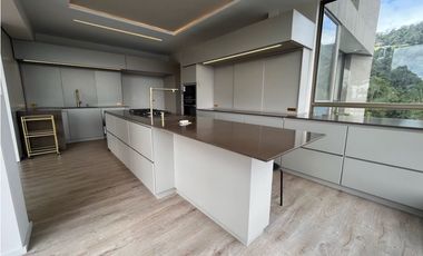 CASA NUEVA EN VENTA EN ENVIGADO EN EL ALTO DE LAS PALMAS