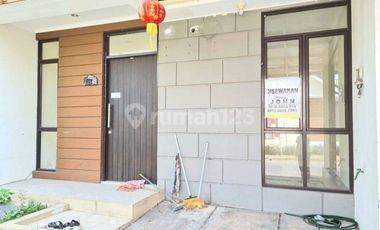 Rumah Grahayana 2 Lantai Siap Huni