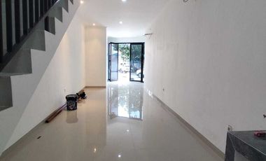 rumah mewah 2 lantai di rawasari timur belakang Mitra 10 jakarta pusa
