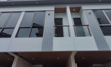 rumah mewah 2 lantai di rawasari timur belakang Mitra 10 jakarta pusa