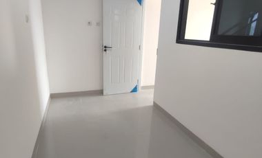 rumah mewah 2 lantai di rawasari timur belakang Mitra 10 jakarta pusa