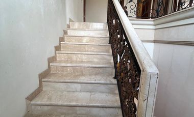 RUMAH MEWAH MEDITERANIAN 2 LANTAI FULL FIRNISHED DEKAT MALIOBORO