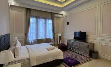 RUMAH MEWAH MEDITERANIAN 2 LANTAI FULL FIRNISHED DEKAT MALIOBORO