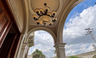 RUMAH MEWAH MEDITERANIAN 2 LANTAI FULL FIRNISHED DEKAT MALIOBORO