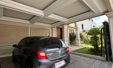 RUMAH MEWAH MEDITERANIAN 2 LANTAI FULL FIRNISHED DEKAT MALIOBORO