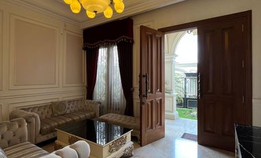 RUMAH MEWAH MEDITERANIAN 2 LANTAI FULL FIRNISHED DEKAT MALIOBORO