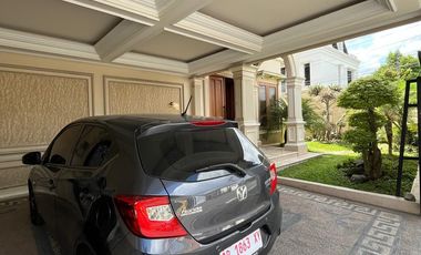 RUMAH MEWAH MEDITERANIAN 2 LANTAI FULL FIRNISHED DEKAT MALIOBORO