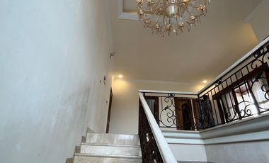 RUMAH MEWAH MEDITERANIAN 2 LANTAI FULL FIRNISHED DEKAT MALIOBORO