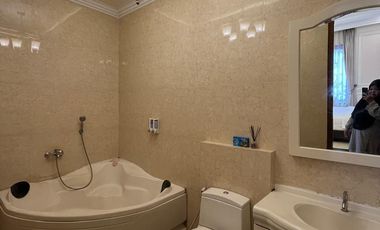 RUMAH MEWAH MEDITERANIAN 2 LANTAI FULL FIRNISHED DEKAT MALIOBORO