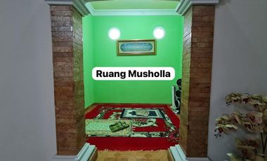 JUAL CEPAT 1 Rumah Besar + 4 Kontrakan di Jambi Kota Luas Tanah 1300m2