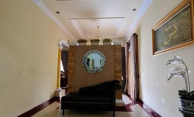 JUAL CEPAT 1 Rumah Besar + 4 Kontrakan di Jambi Kota Luas Tanah 1300m2