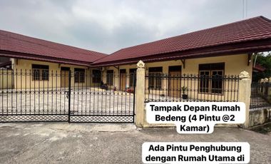 JUAL CEPAT 1 Rumah Besar + 4 Kontrakan di Jambi Kota Luas Tanah 1300m2