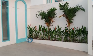 FOR SALE VILLA ST. TAVIA - SANTORINI STYLE NEAR MELASTI BEACH, UNGASAN