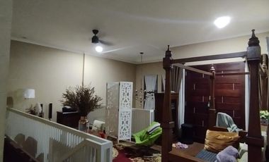 DIJUAL RUMAH FULLFURNISH TENGAH KOTA BERNUANSA MINIMALIS